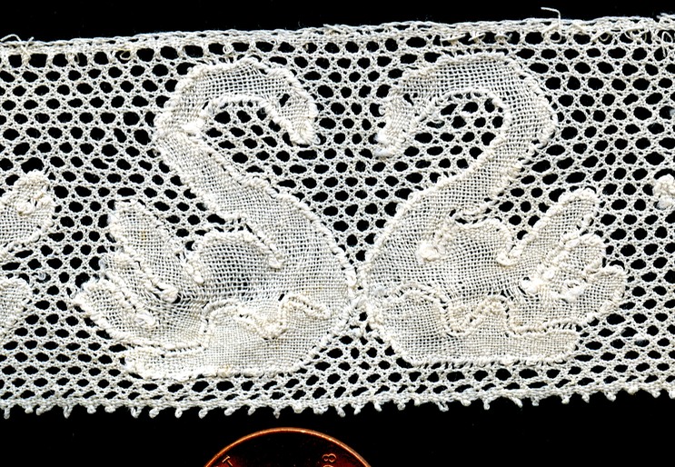 Facing pair swans 618